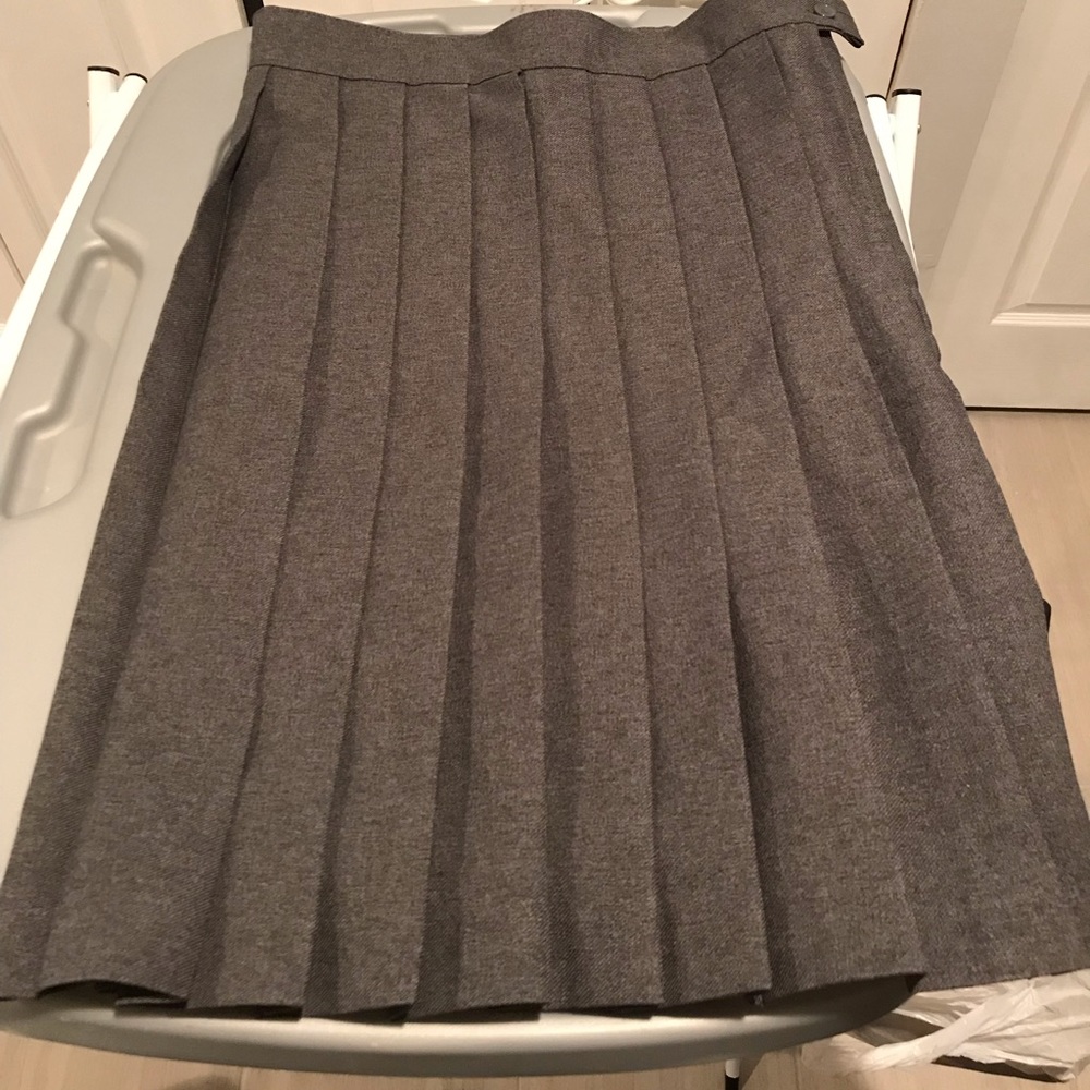 Girls uniform skirt